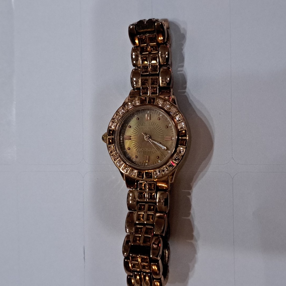 🔥CLEARANCE! Armitron Watch - Picture 4 of 9